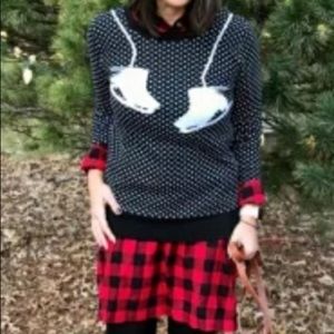 LOFT Ice Skate Black and White Sweater